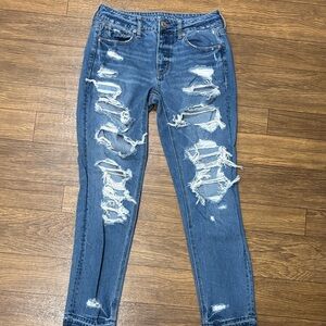 American Eagle Outfitters Ripped Blue Jeans